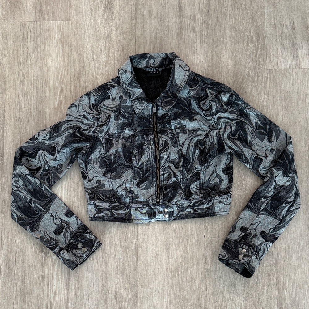 Urban Outfitters Black Jacket Cropped Swirl Pattern